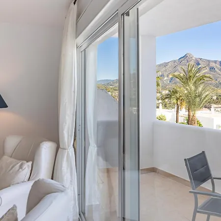 Rent Prestige- Jardines Andalucia Banus Marbella